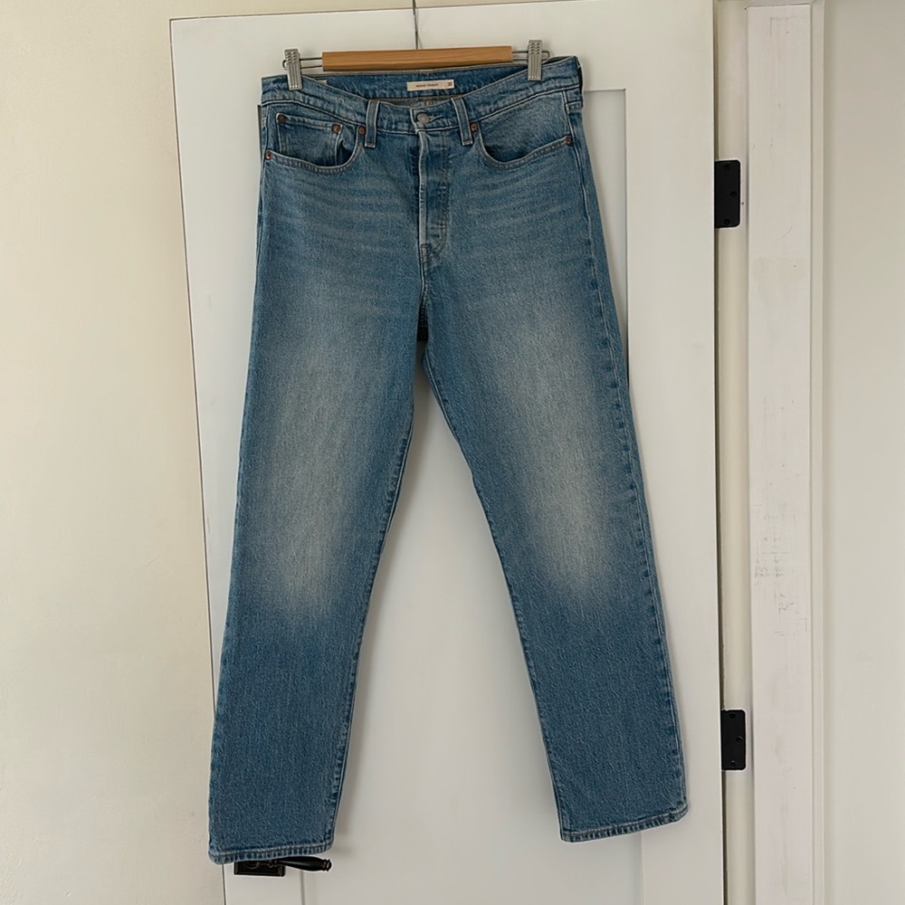 Levi’s Wedgie Straight Fit Jeans - Size 30 - Christina wash